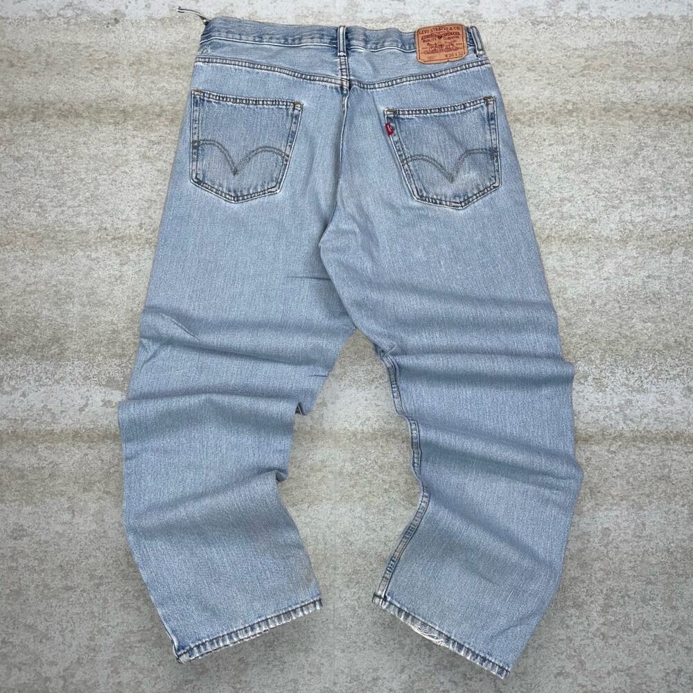 Vintage Y2K Levis 550 Jeans 36x32 Relaxed Fit Light Wash Denim Red Tab